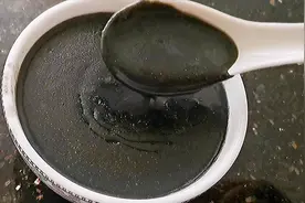 芝麻糊这样做，口感香滑，我家小孩隔三差五就点名做来吃视频封面