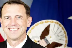 美海军作战部长再访华 这次不看航母导弹 只选择了这个地方视频封面