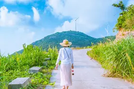女性白带增多而且发黄，是怎么回事？小心炎症问题困扰你视频封面