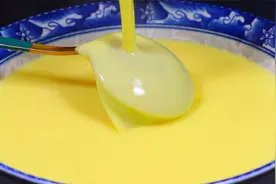 鲜榨玉米汁好喝有诀窍，教你简单做法，在家做香浓顺滑的玉米汁视频封面
