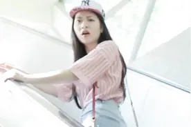 适合女生开的两座，这应该算是年度最省钱的纯电动汽车了吧视频封面