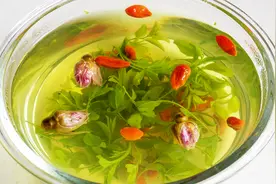 96岁老教授教我秘制养生茶做法，每天坚持这样喝，身体好不求医视频封面