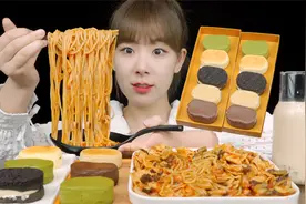 嗦粉啦！今天吃拌螺蛳粉 半熟芝士 奶茶～