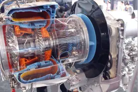 美国和俄罗斯的飞机发动机哪家更强？视频封面