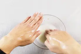 脸上长很多色斑怎么办？试试农家土方法，只花几毛钱，试过都说好视频封面