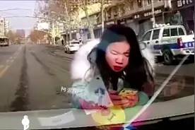 “人菜瘾还大的离谱！”视频封面