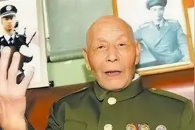 他15岁偷偷去抗日 时隔71年再次见到106岁母亲 母亲当夜安详去世视频封面