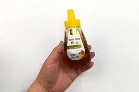 蜂蜜和白醋混在一起泡水喝，解决了太多人的烦恼，赶紧试试吧视频封面