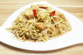 淮扬美食“红烧臭大元”闻着臭吃着香，好吃的让你欲罢不能，赞呢