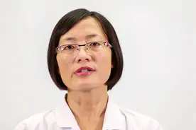 肚子饿时为什么会感觉胃疼，医生：不要紧，注意观察这几个方面