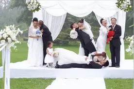 我的宝贝：婚礼盛大举行，婆婆和儿媳同台穿婚纱，真是太幸福视频封面