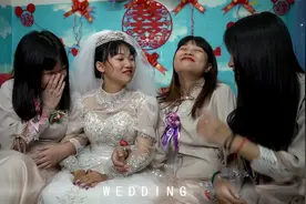 听说是打王者相识结婚的广西姑娘，看上去太年轻了，真羡慕视频封面