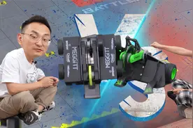 小志的机器人被打的片甲不留 赫宝格斗机器人博茨大战视频封面