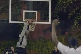 欧文街头扮老大爷打球，这应该是每个打球的人都想的装逼时刻吧。视频封面