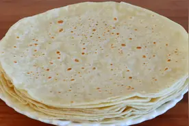 一碗面粉一碗水，教你快速做薄饼，卷菜卷肉都好吃，适合新手视频封面