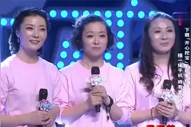 妈妈咪呀：爸爸特想要儿子，没想到妈妈生10个闺女，闺女都生儿子视频封面