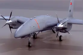 时速超过1000公里，世界最先进的无人机横空出世，可惜不是中国造视频封面