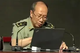 金一南：我国60%石油依赖进口，2030年达到80%，烧油设备太多了视频封面