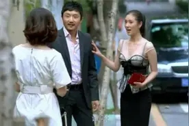 影视：岳父的饭馆被强拆，穷女婿一看负责人傻眼了，竟是初恋女友视频封面