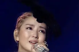 【音乐分享】何洁十首经典歌曲，嗓音动听，耐人回味百听不厌！视频封面