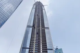 实拍东莞第一高楼，高度超过金茂大厦，太壮观了视频封面