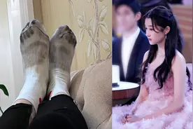 关晓彤皮靴掉色染黑袜子，毫无偶像包袱晒照，网友爆笑：脚好大视频封面