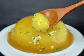 在家就能做的KFC同款土豆泥，奶香味十足，快做给你家的小朋吃吧