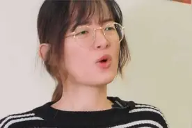 大姑姐带着闺蜜回娘家借住，还想把弟媳赶出家门，婆婆的做法解气视频封面