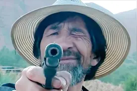 一口气看完《无路可逃》1个半小时解说，悍匪三兄弟的逃亡之路！视频封面