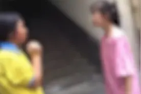 教育局通报女孩被多名同学掌掴：打人者已送往特殊教育学校学习视频封面