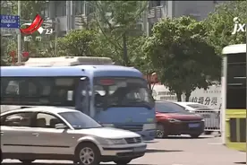 南昌：华为手机48℃ 用得“烫手”？！视频封面