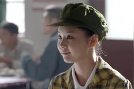 平凡的世界：晓霞请少平吃饭，心里话却没说出来视频封面