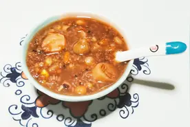 腊八节到了，煮腊八煲粥多加两种食材，更加香浓软糯，营养更全面视频封面