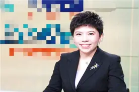 邓亚萍看破伊藤美诚“摊煎饼发球”：她发球前花样多 为干扰对手视频封面