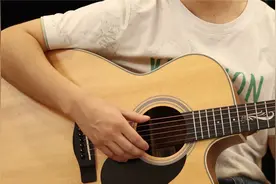 《蓝莲花》C调简单版 吉他弹唱教学讲解【附谱】