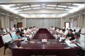 曹志强会见湖南航天管理局党委书记、局长焦继革一行视频封面