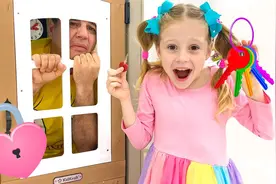 密室逃脱，小女孩能找到正确的钥匙，救出被困的爸爸吗？视频封面