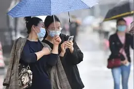 暴雨+雷电+8级大风齐上阵，武汉2日天气大反转！视频封面