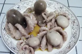 这样做的八爪鱼才够味，香辣过瘾，鲜香好吃，一口一个太给力了！视频封面