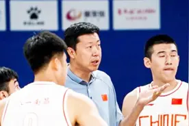 王治郅威严被挑战？大郅指出许钟豪两点不足，许钟豪坚决不悔改视频封面