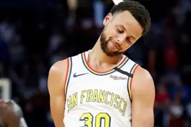 【历史经典】时代弄潮儿！“娃娃脸杀手”库里生涯超远三分合集视频封面