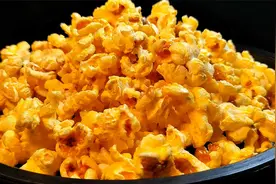 想吃爆米花，自己在家就能做，3分钟做一锅，香甜酥脆，粒粒开花视频封面