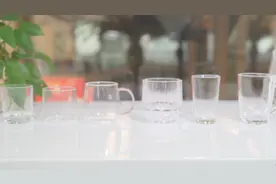 小心，玻璃杯会爆裂！实测告诉你玻璃杯还是这种好视频封面