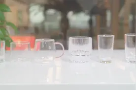 小心，玻璃杯会爆裂！实测告诉你玻璃杯还是这种好视频封面
