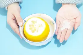 蒸药柑时放几粒冰糖，还能有这个妙用，一年下来能省下不少钱视频封面