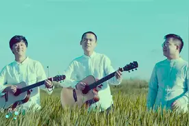 一首《美丽村庄》听到入神，太好了！