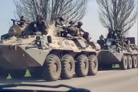 俄罗斯大军向顿巴斯地区集结 乌克兰10万精锐部队或遭“围歼”！