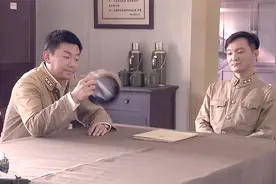 绝密543：肖占武实力秀军衔，上校营长见过吗？一营长看完直泛酸视频封面