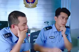 周星驰这部电影票房33亿却被骂烂片那是你没看删减片段视频封面