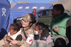 为什么叫人民子弟兵？人民永远排第一位，先有人民后有兵